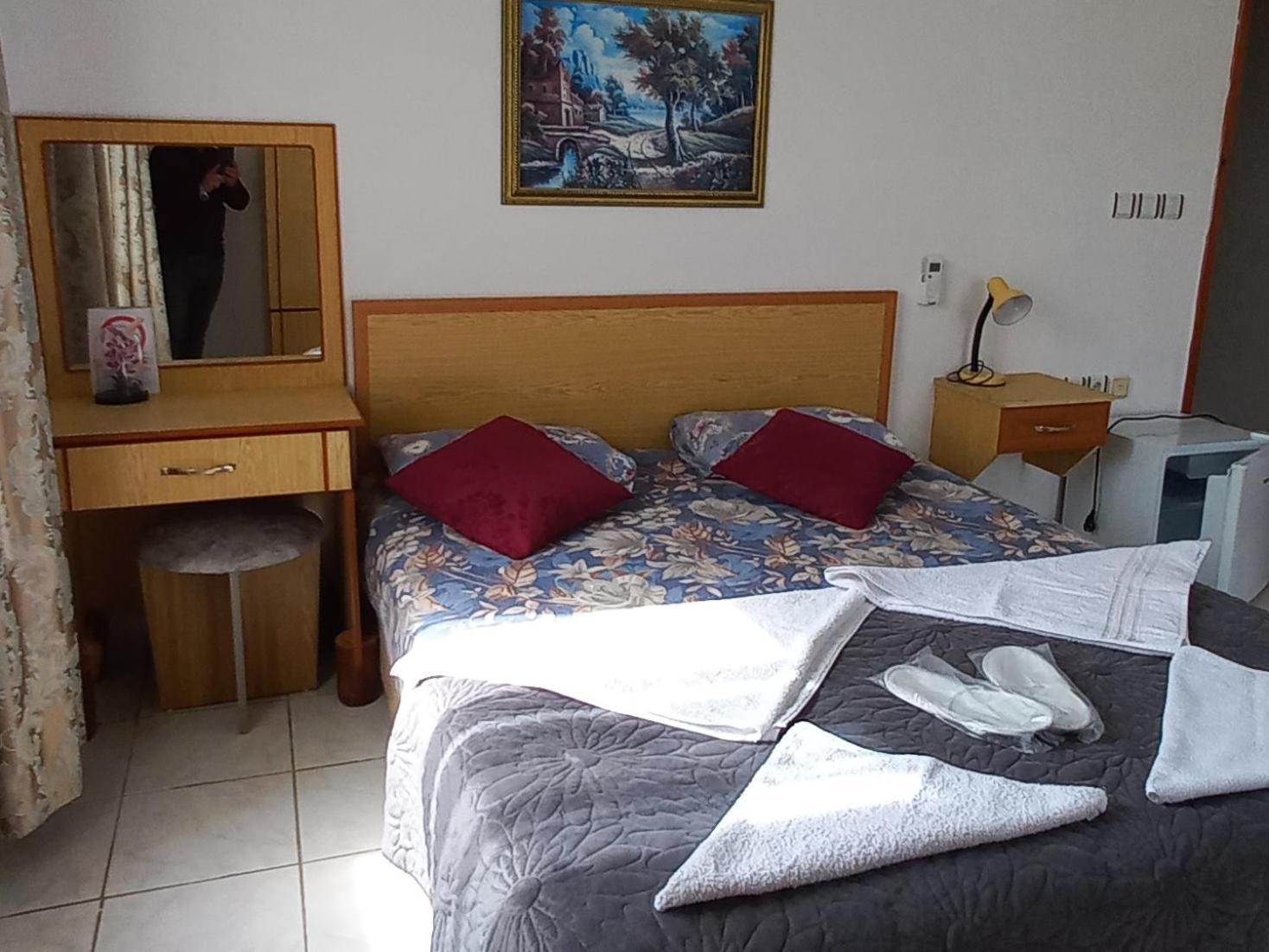 Rosemary Pansiyon Çıralı Zimmer foto